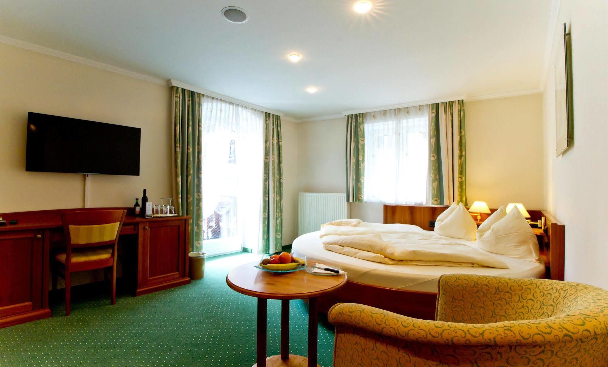 Hotel Weisser Hirsch Saint Wolfgang Zewnętrze zdjęcie