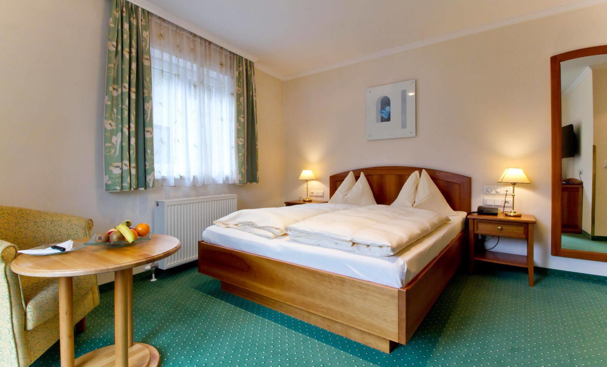 Hotel Weisser Hirsch Saint Wolfgang Zewnętrze zdjęcie